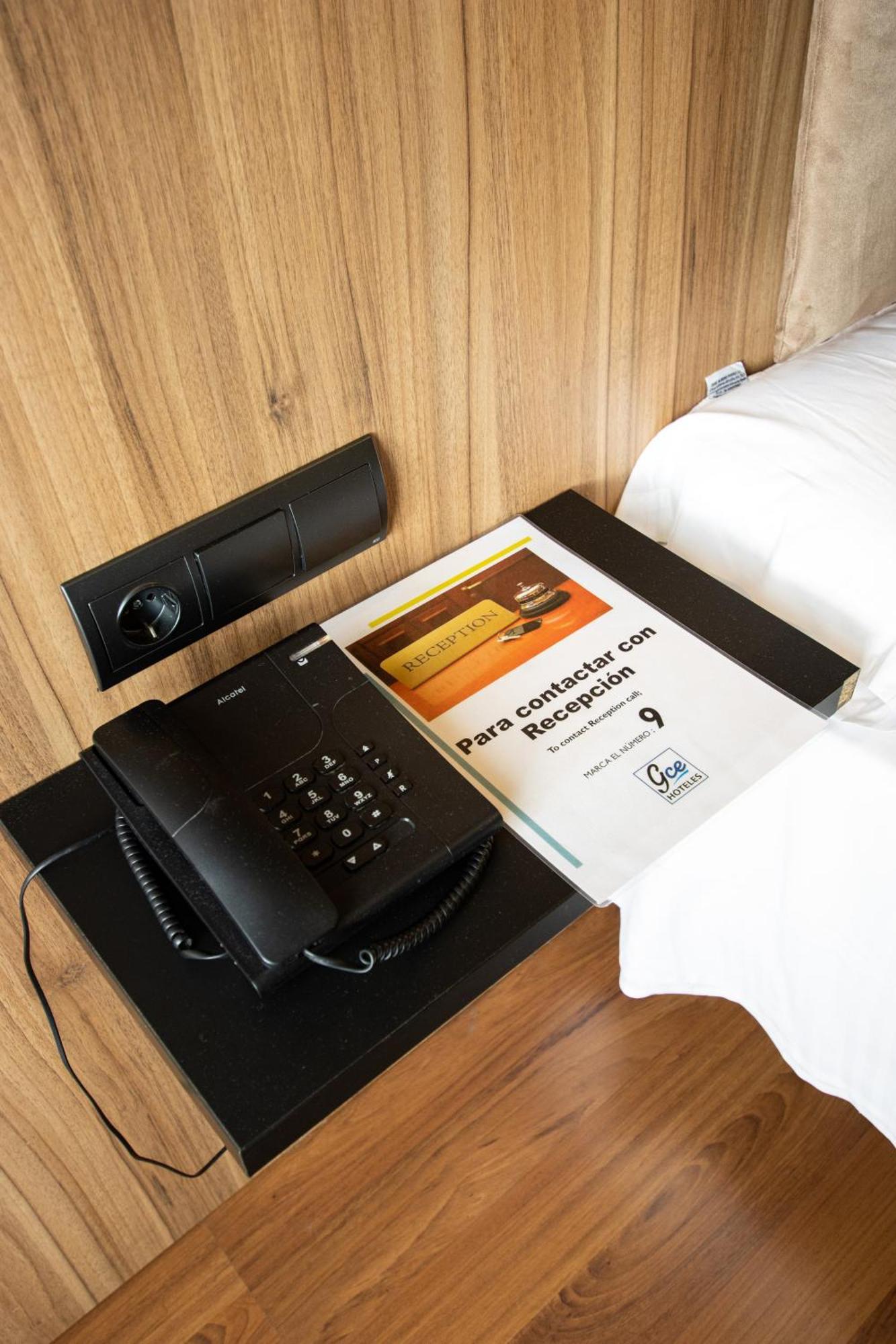 Gce Hoteles Малага Экстерьер фото
