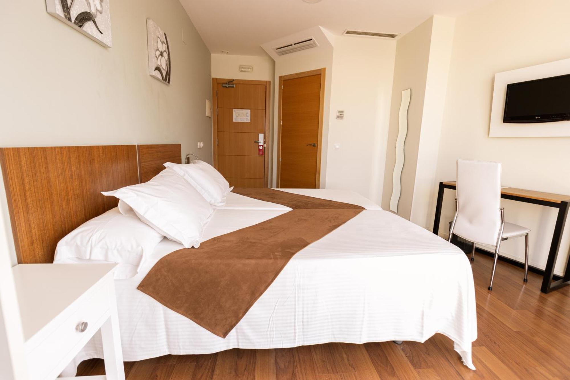 Gce Hoteles Малага Экстерьер фото