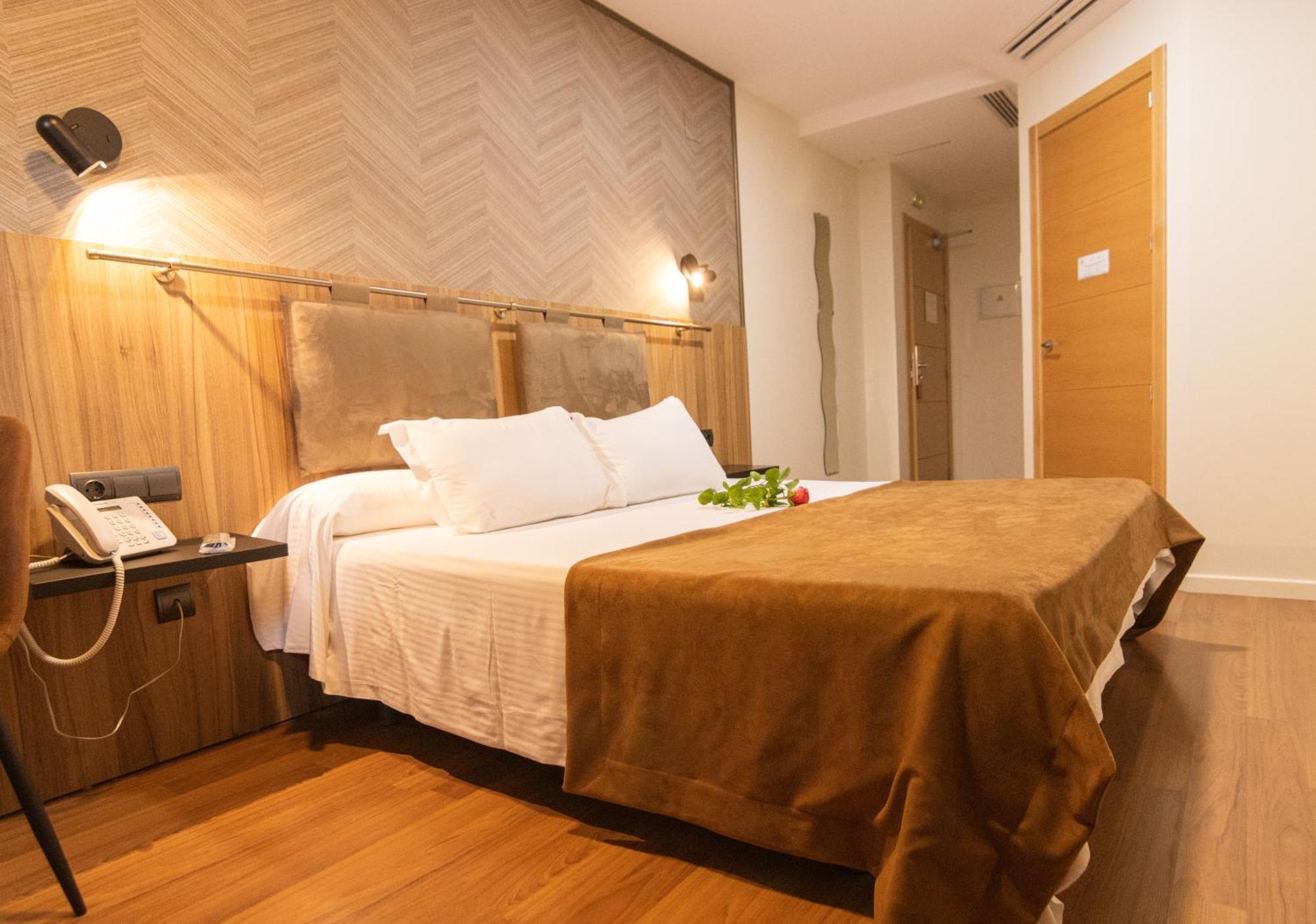 Gce Hoteles Малага Экстерьер фото