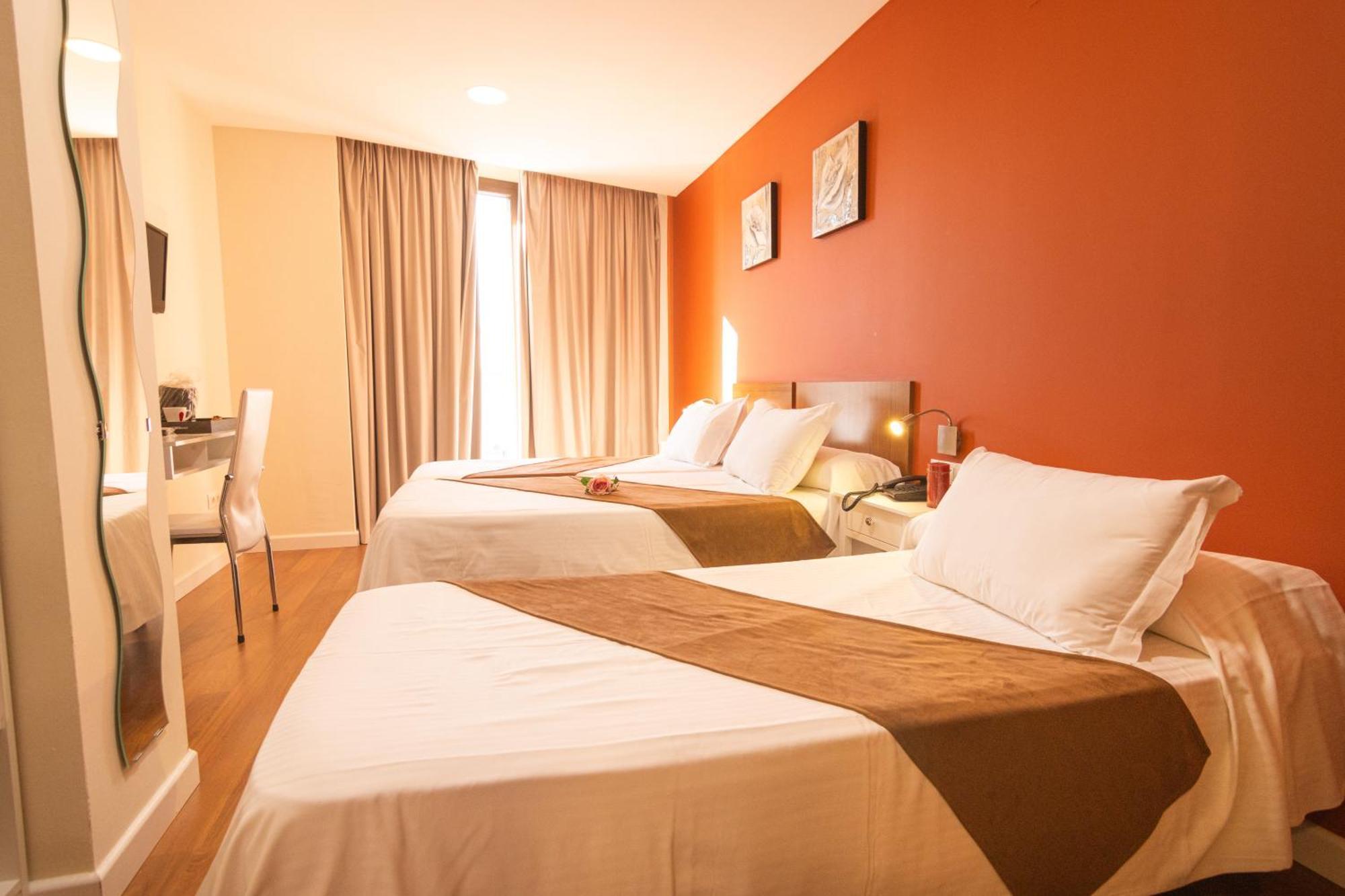 Gce Hoteles Малага Экстерьер фото