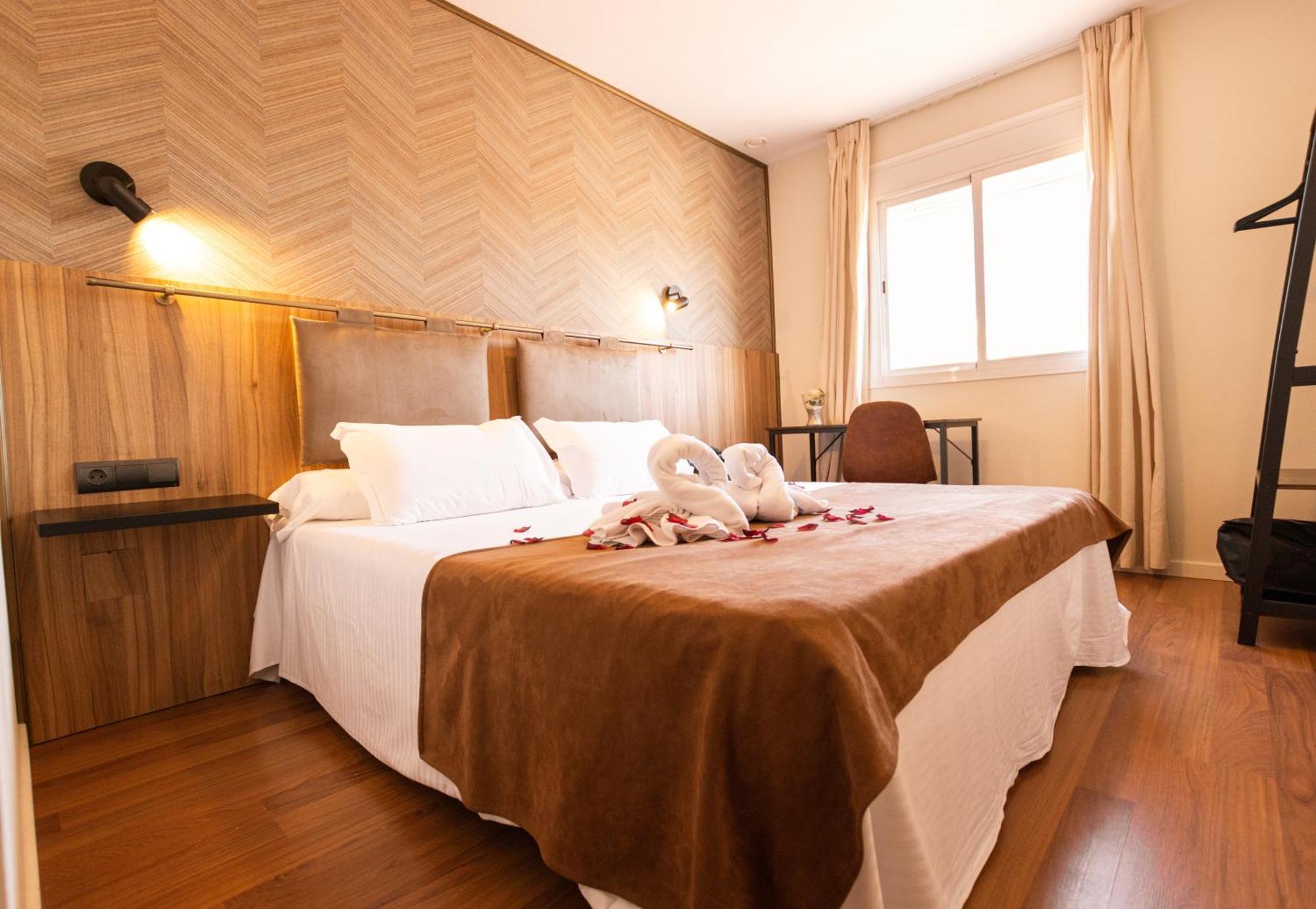 Gce Hoteles Малага Экстерьер фото